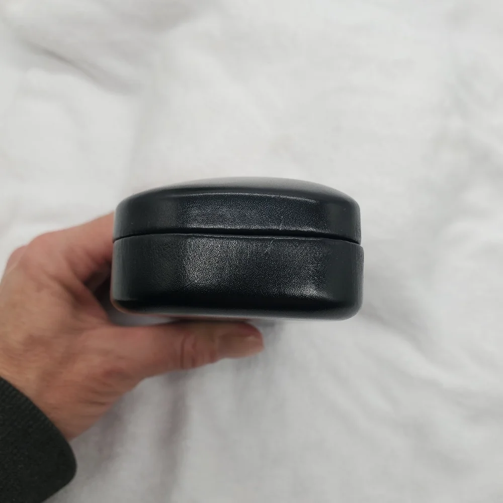 ♤♤ Coach Black Hard-shell Eyeglass Case 6